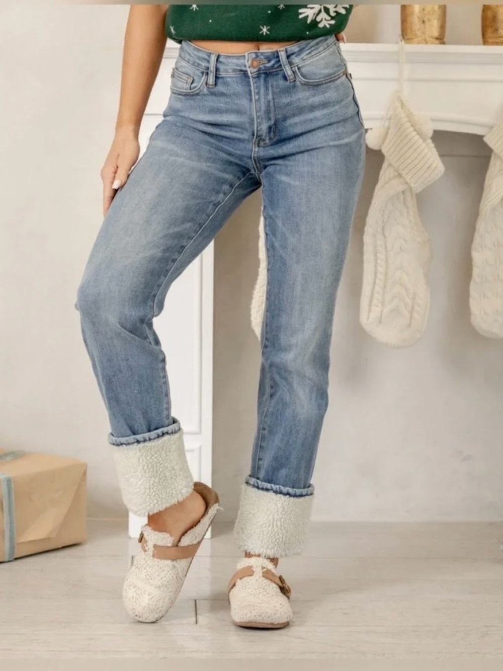 Judy Blue Stay Cozy Shearling Cuff Jeans, NWT size 3